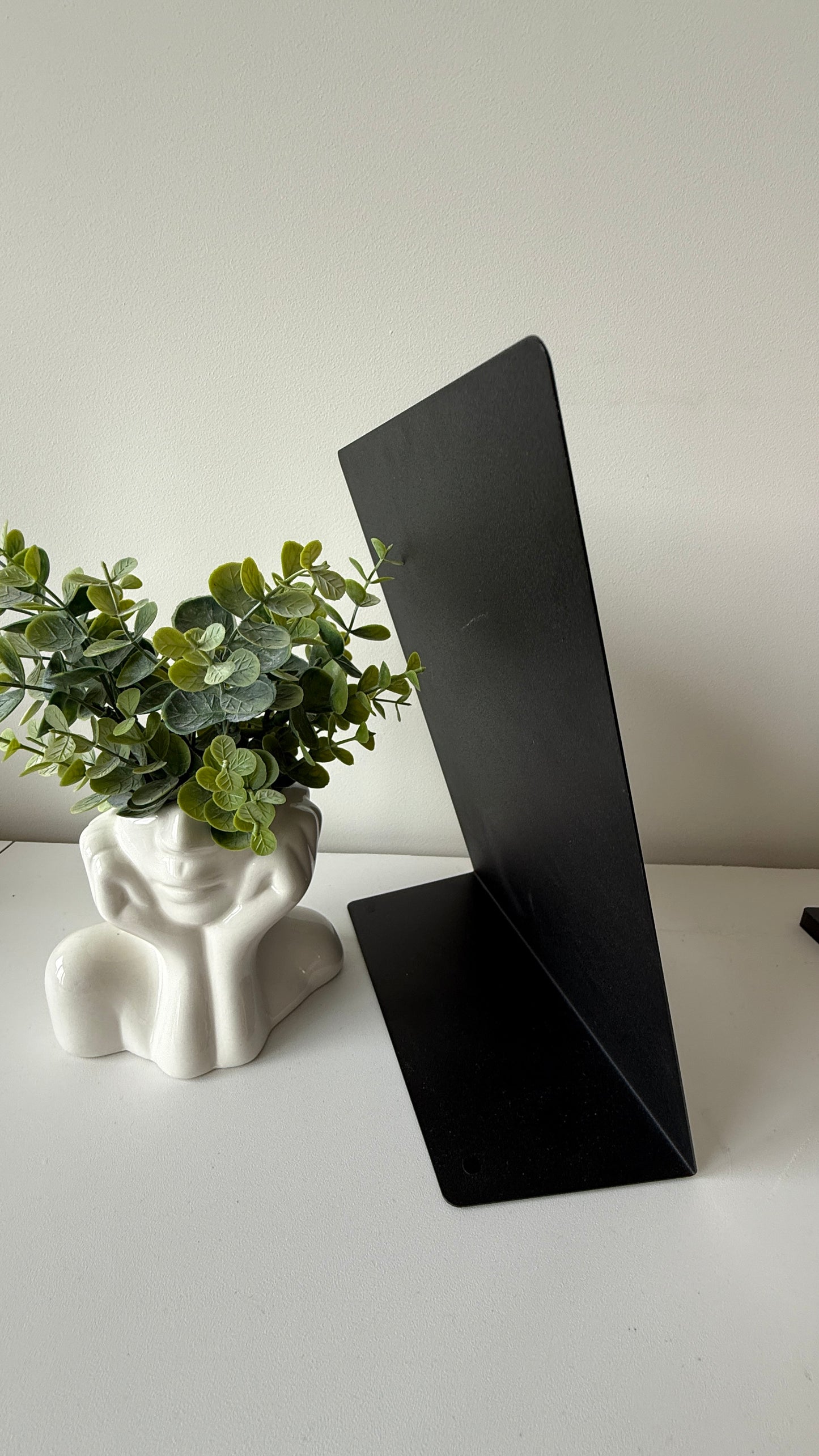 Magnetic Stand for Photo Magnets (A4)